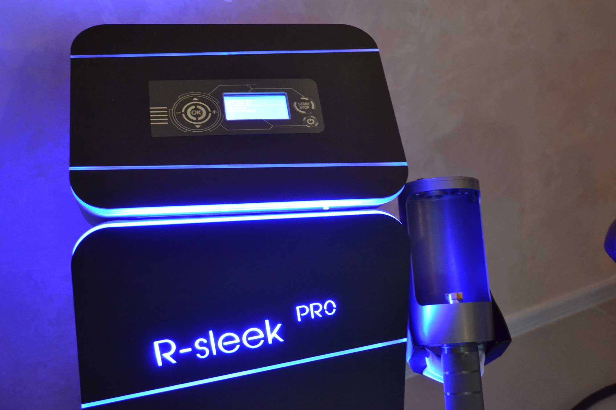 R-sleek PRO - инновационная бьюти технология теперь в ЭХЦ! - Общество -  Новости - Калужский перекресток Калуга