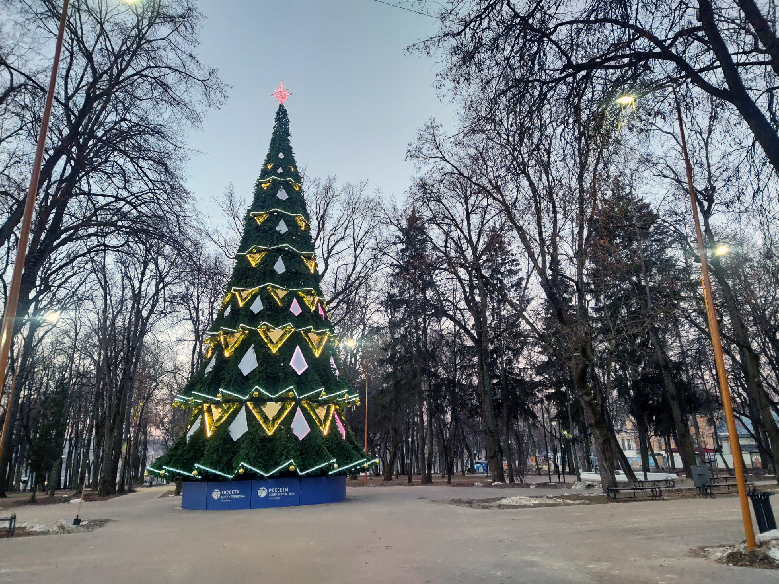Центральный парк Калуги новый год фоторепортаж