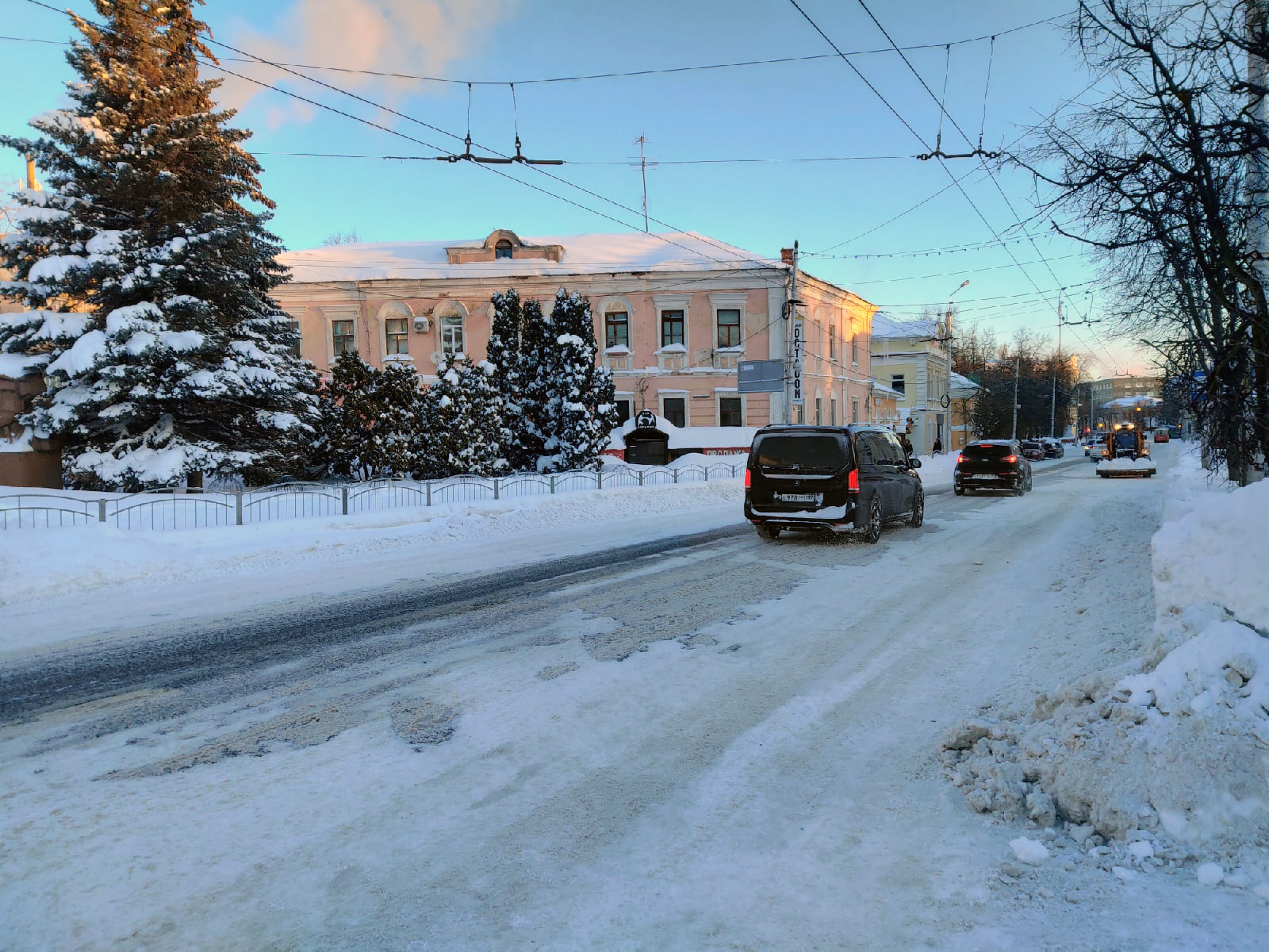 Пробки калуга снег 15 февраля 2021 года