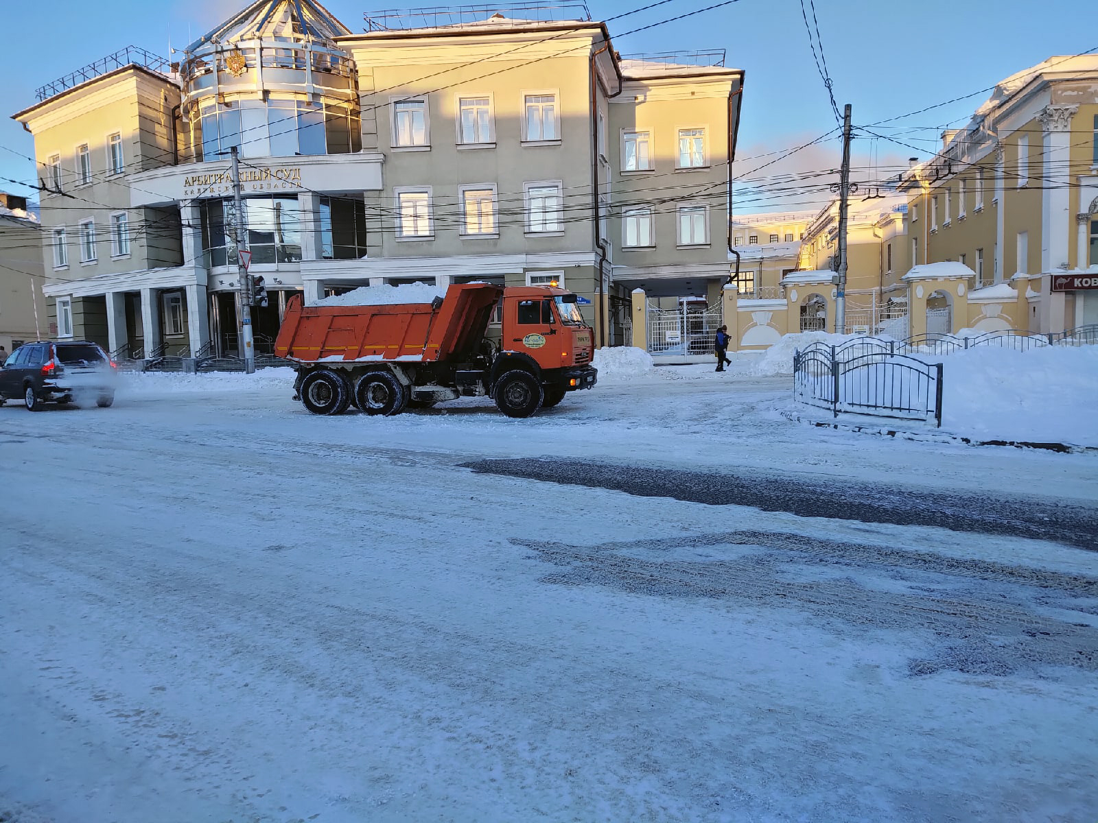 Пробки калуга снег 15 февраля 2021 года