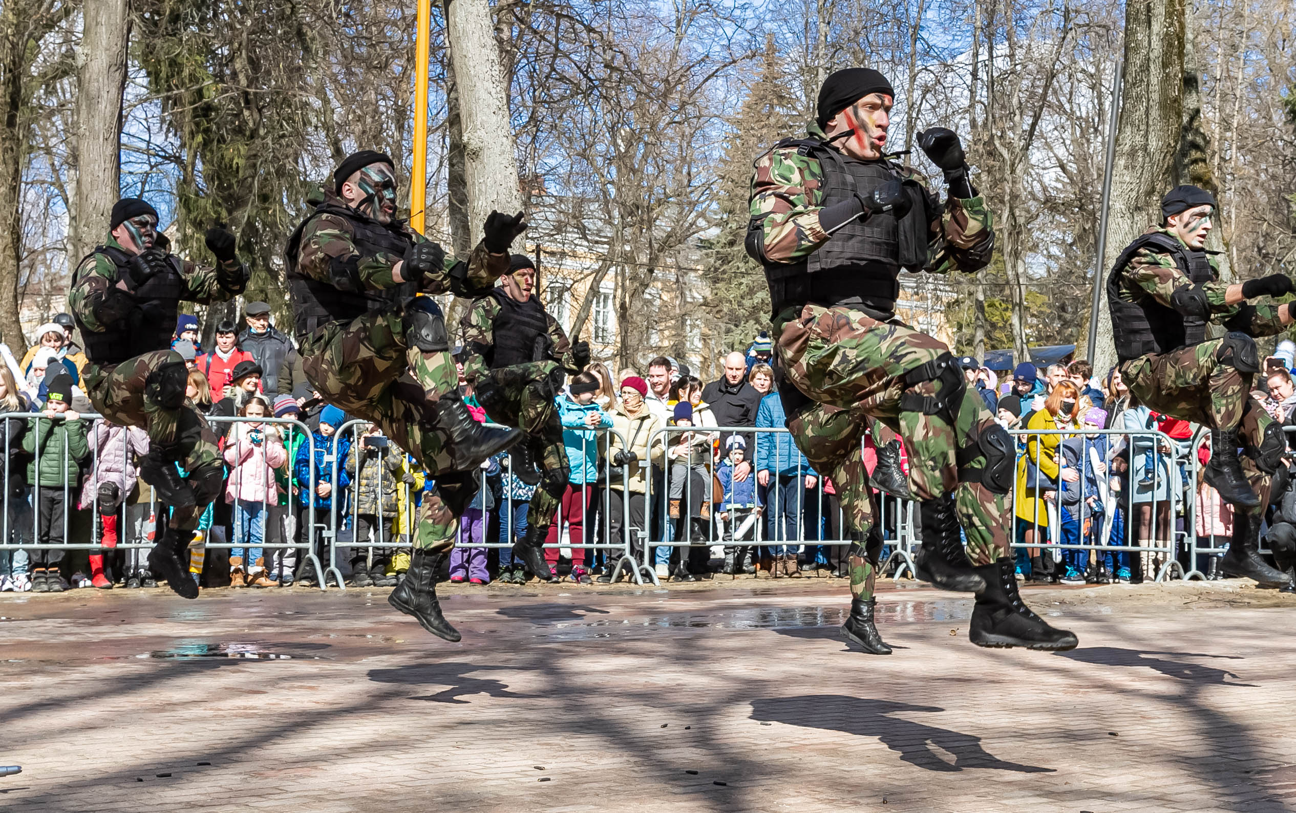 В Калуге фестиваль «Открытая Росгвардия» прошел в Центральном парке