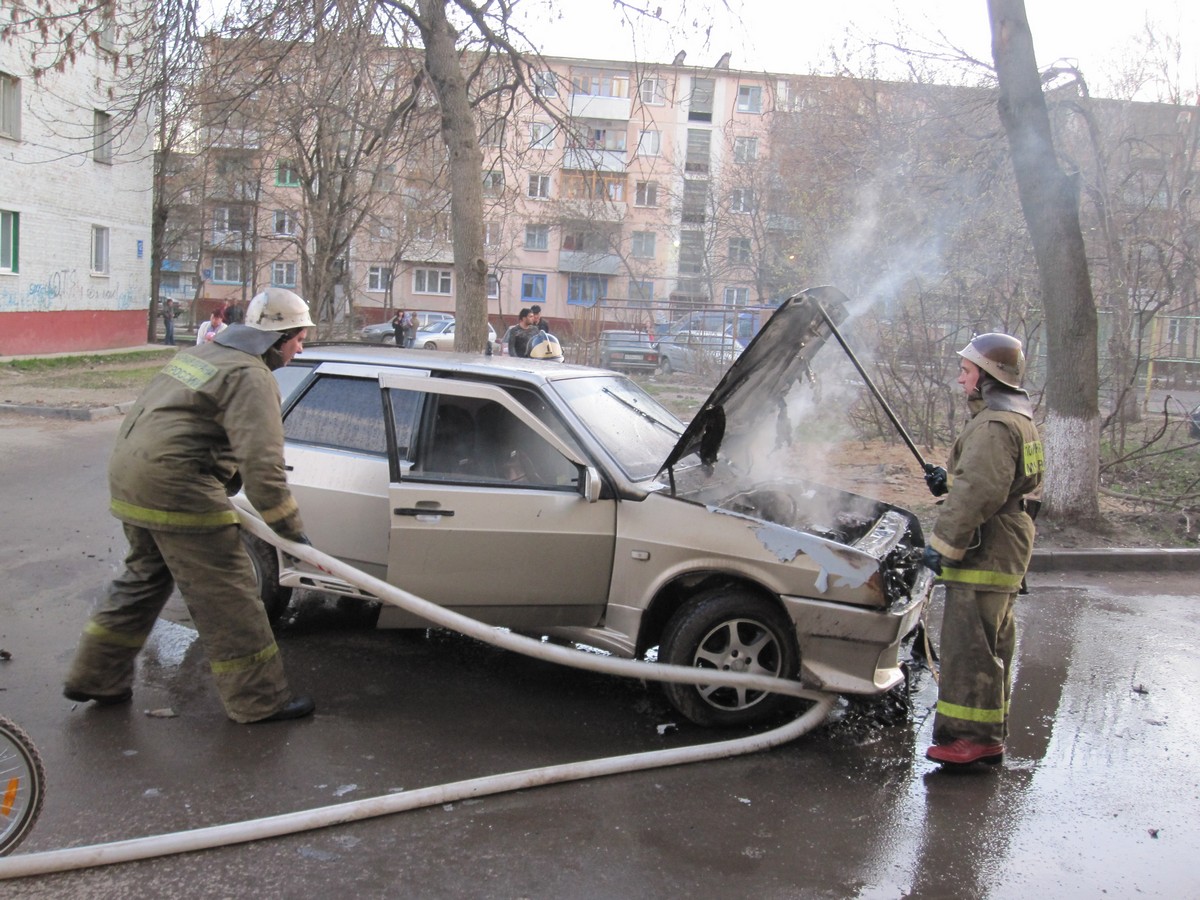 2012 год в Калуге: захват банка, ночной разгром «белорусского рынка», конец  света и счастливые калужане - Статьи, аналитика, репортажи - Новости -  Калужский перекресток Калуга