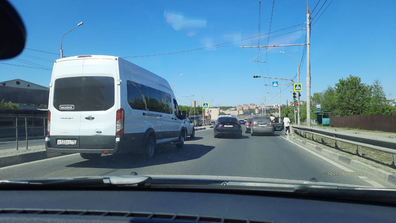 В Калуге две аварии одновременно случились в одном месте - Происшествия -  Новости - Калужский перекресток Калуга