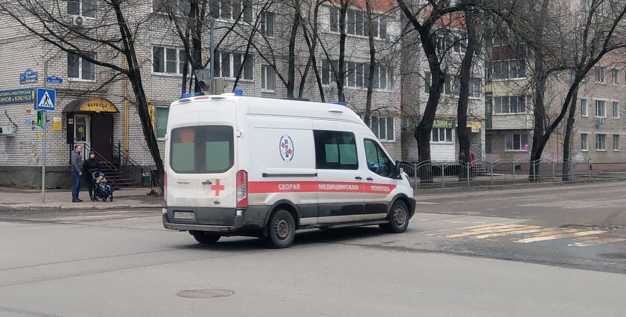 В Калужской области 16 человек с коронавирусом попали в больницу за сутки -  Общество - Новости - Калужский перекресток Калуга