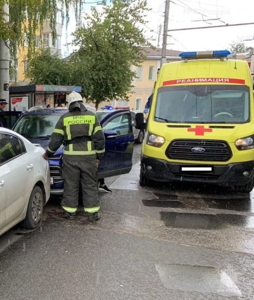 В ДТП на Маршала Жукова пострадала пенсионерка - Происшествия - Новости -  Калужский перекресток Калуга