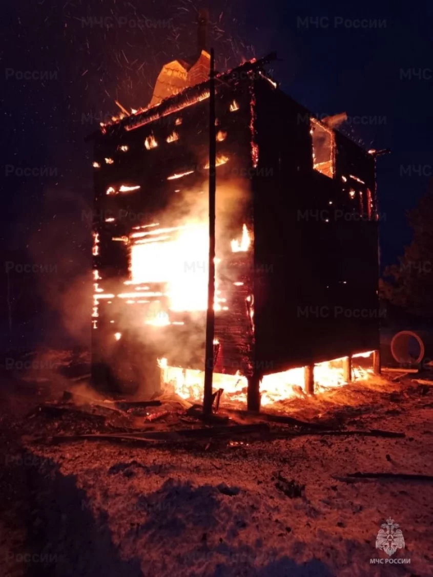 Жилой дом сгорел в Калужской области - Происшествия - Новости - Калужский  перекресток Калуга