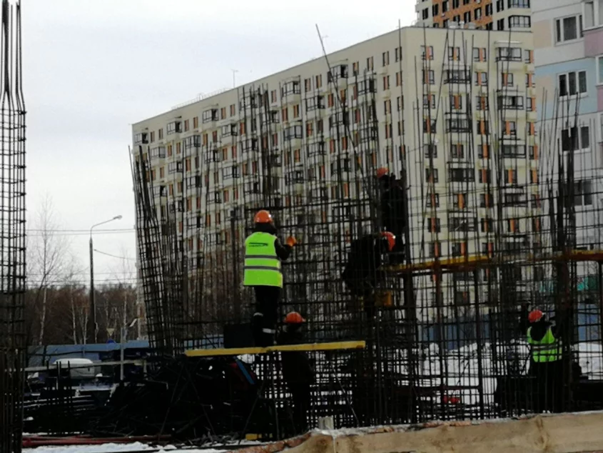 Опубликованы фото строящейся поликлиники на Правом берегу в Калуге